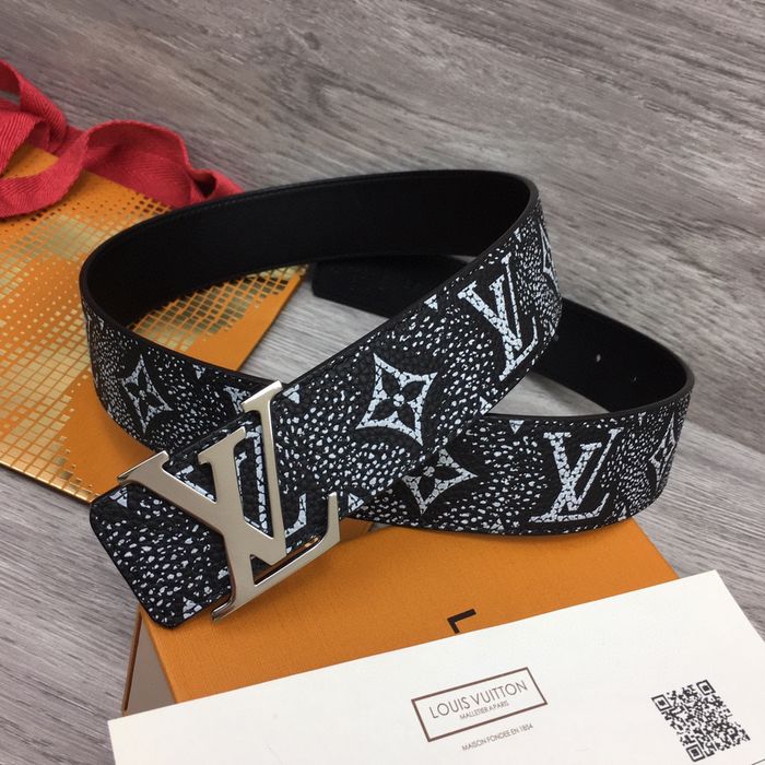 Louis Vuitton Belt 40MM LVB00069